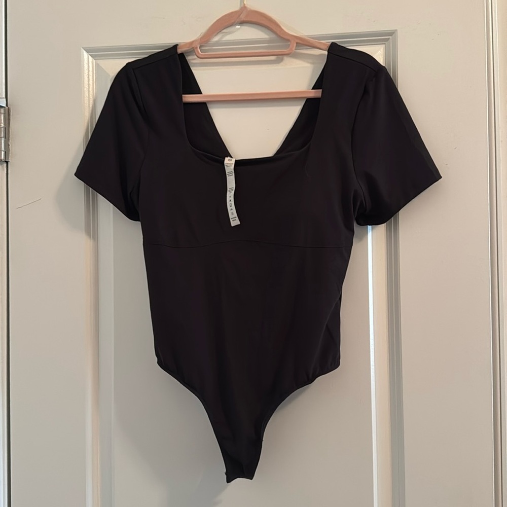 NEW square neck Blk‎ Tee Bodysuit Sz L
